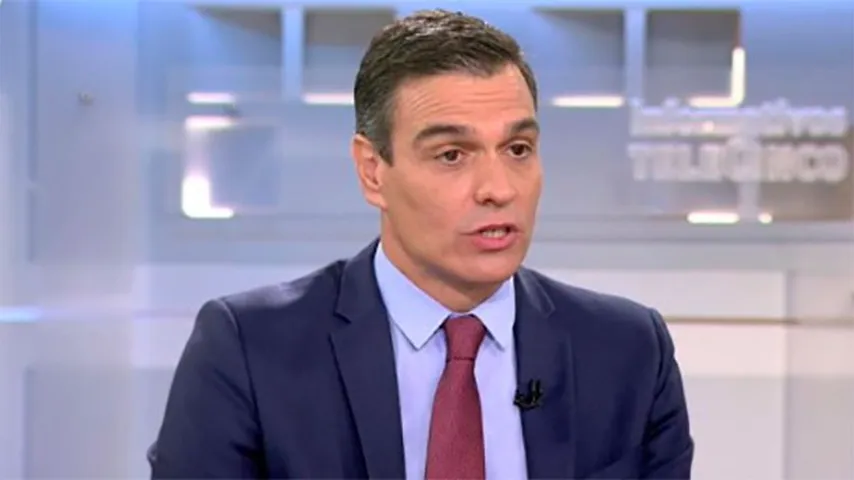 Sánchez en el plató de Telecinco. El Gobierno de coalición ante una crítica situación económica. (Foto: Informativos Telecinco)