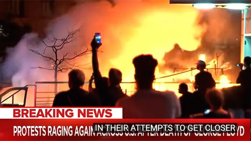 Trump en el búnker de la Casa Blanca durante las protestas en Washington. (Foto: MSNBC)